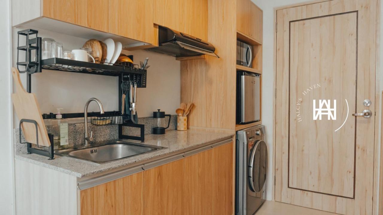 Halcy'S Haven, Studio Condo At The Heart Of Davao Luaran gambar