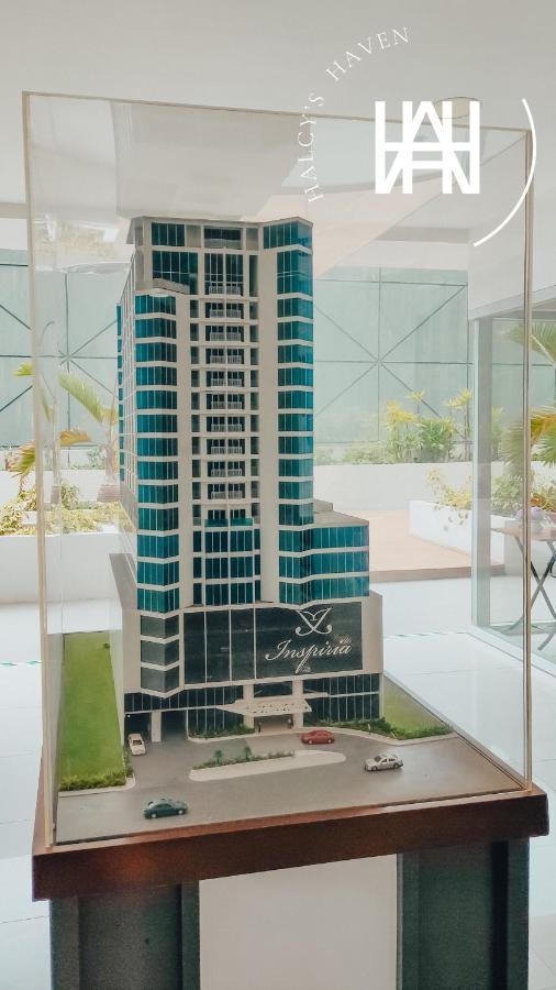 Halcy'S Haven, Studio Condo At The Heart Of Davao Luaran gambar