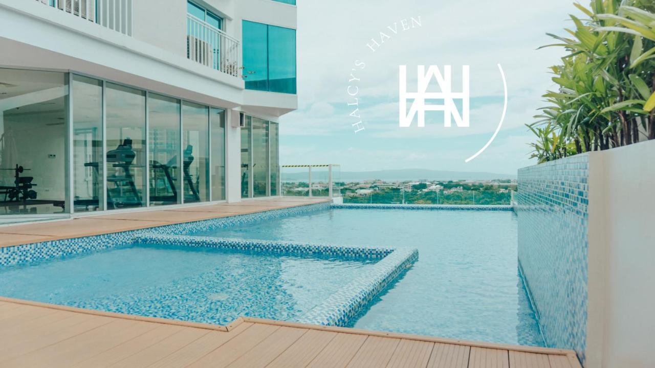 Halcy'S Haven, Studio Condo At The Heart Of Davao Luaran gambar